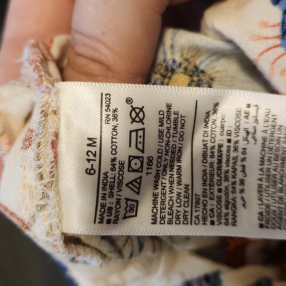 Old Navy Multicolor Floral Baby Romper Size 6-12 Months - Picture 3 of 7